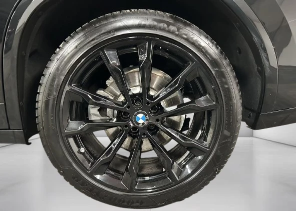 BMW X4 30d xDrive = M-Sport = Shadow Line Гаранция, снимка 3 - Автомобили и джипове - 53874845