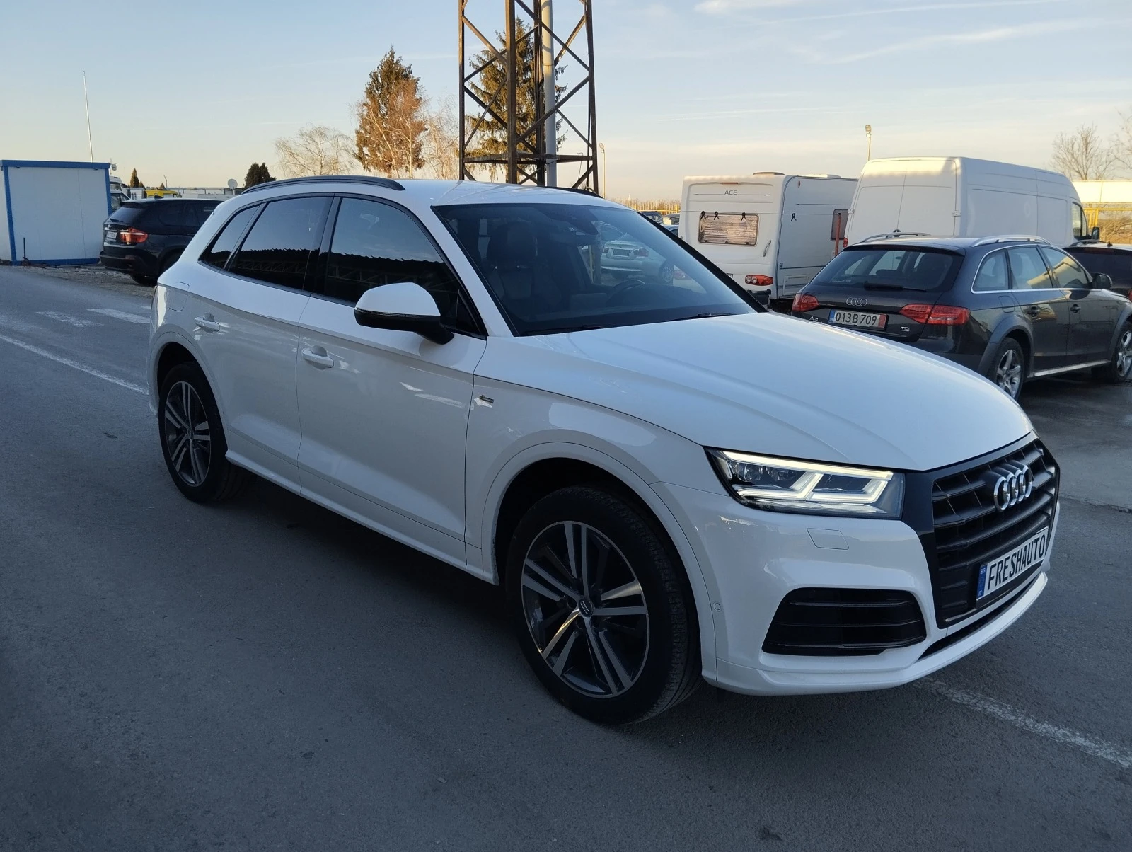 Audi Q5 2.0tdi S-line 4х4 Navi  - изображение 2