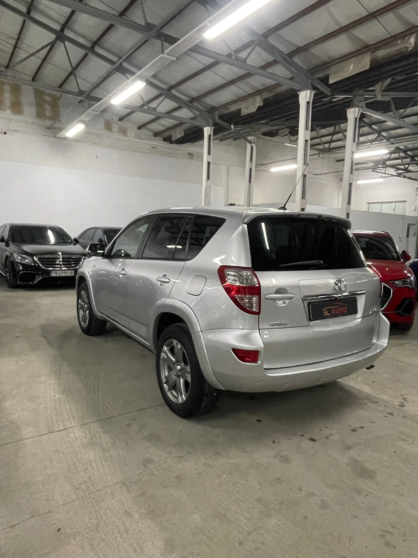 Toyota Rav4 2.2D-4D 4x4, Подгрев/Автоматик/Нави/кожа/темпо/ТОП - изображение 6