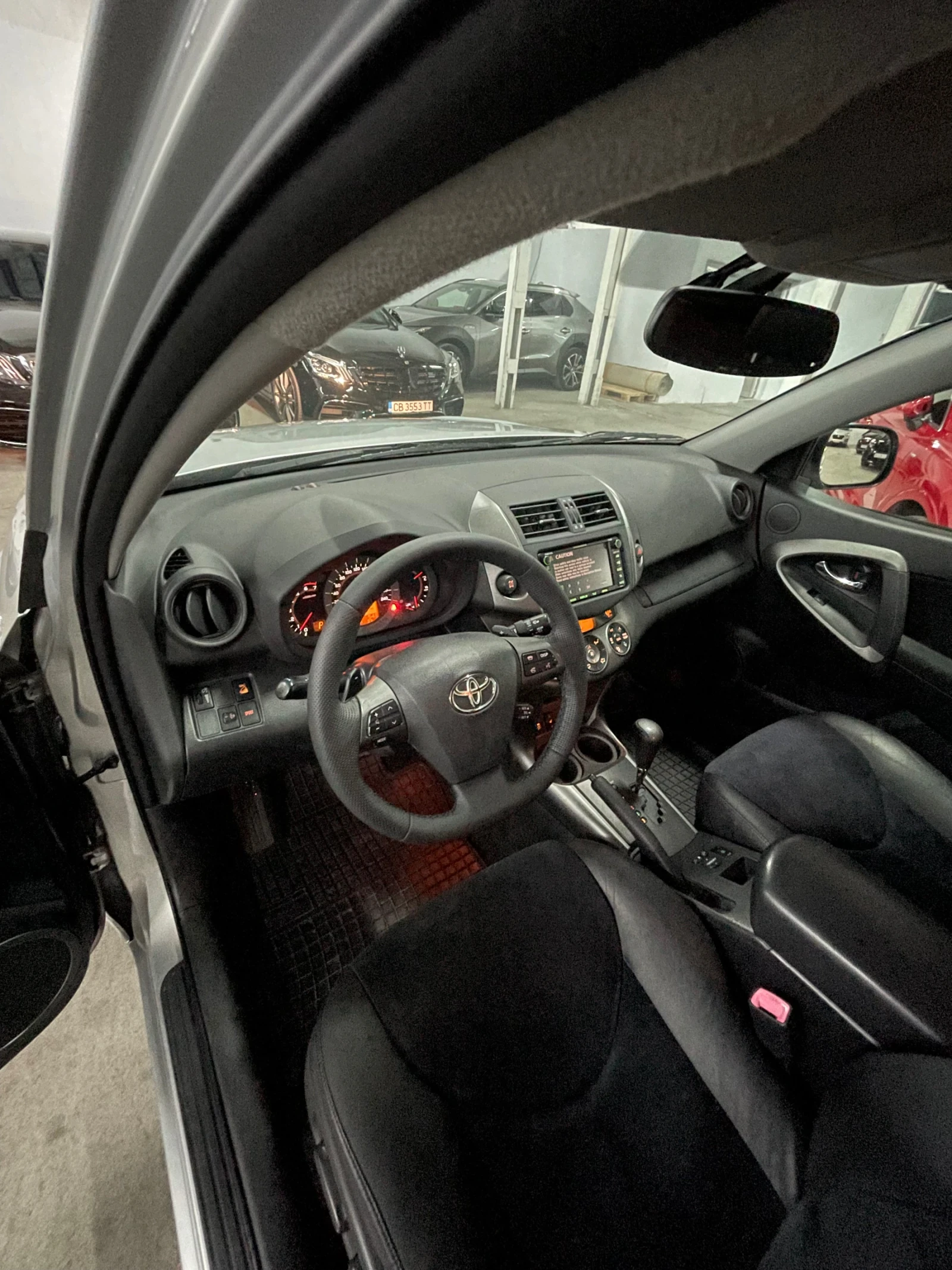 Toyota Rav4 2.2D-4D 4x4, Подгрев/Автоматик/Нави/кожа/темпо/ТОП - изображение 10