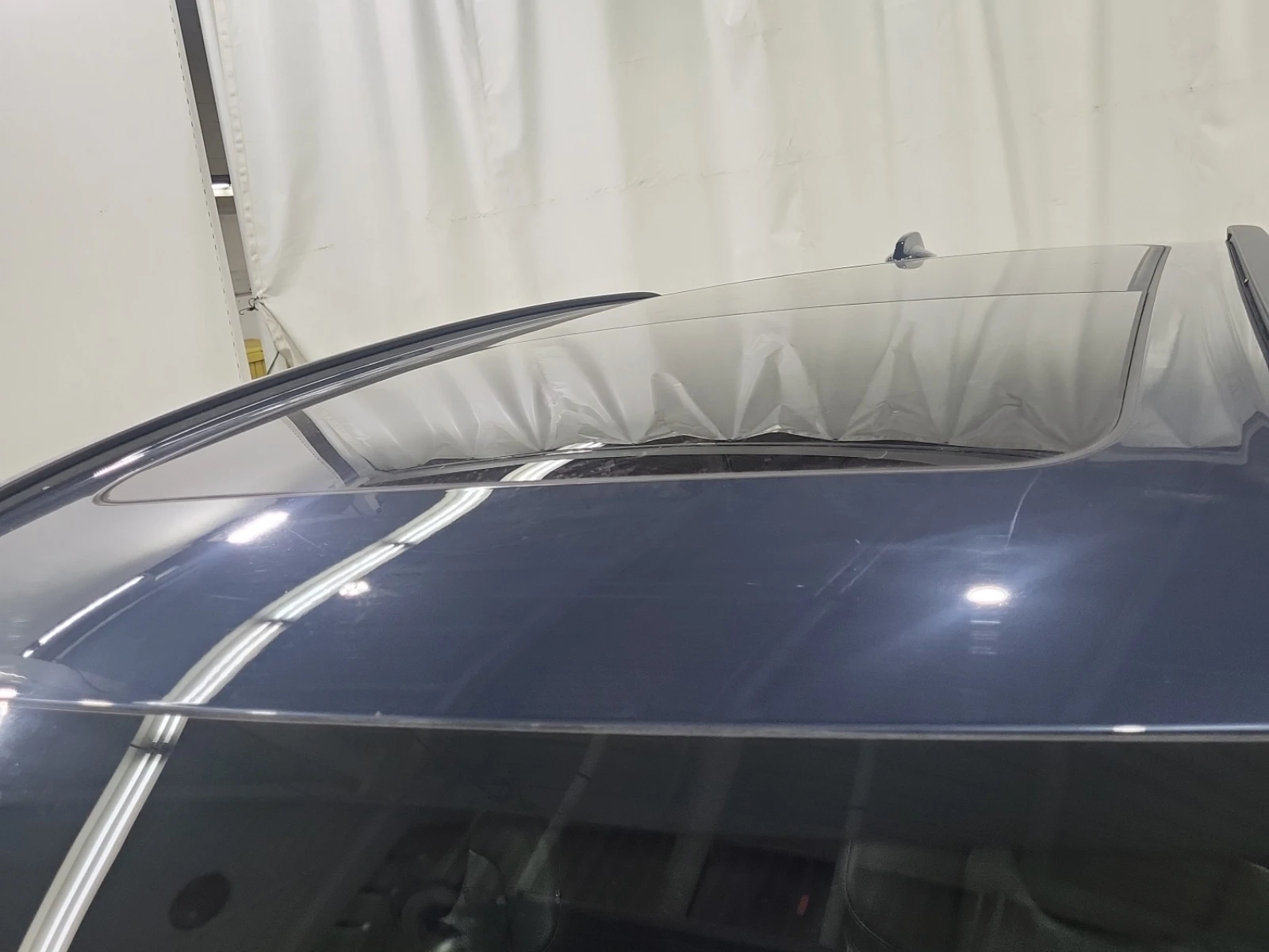 Volvo XC60 MOMENTUM| PANO| 2 KEYS| CARFAX| 4x4 - изображение 7