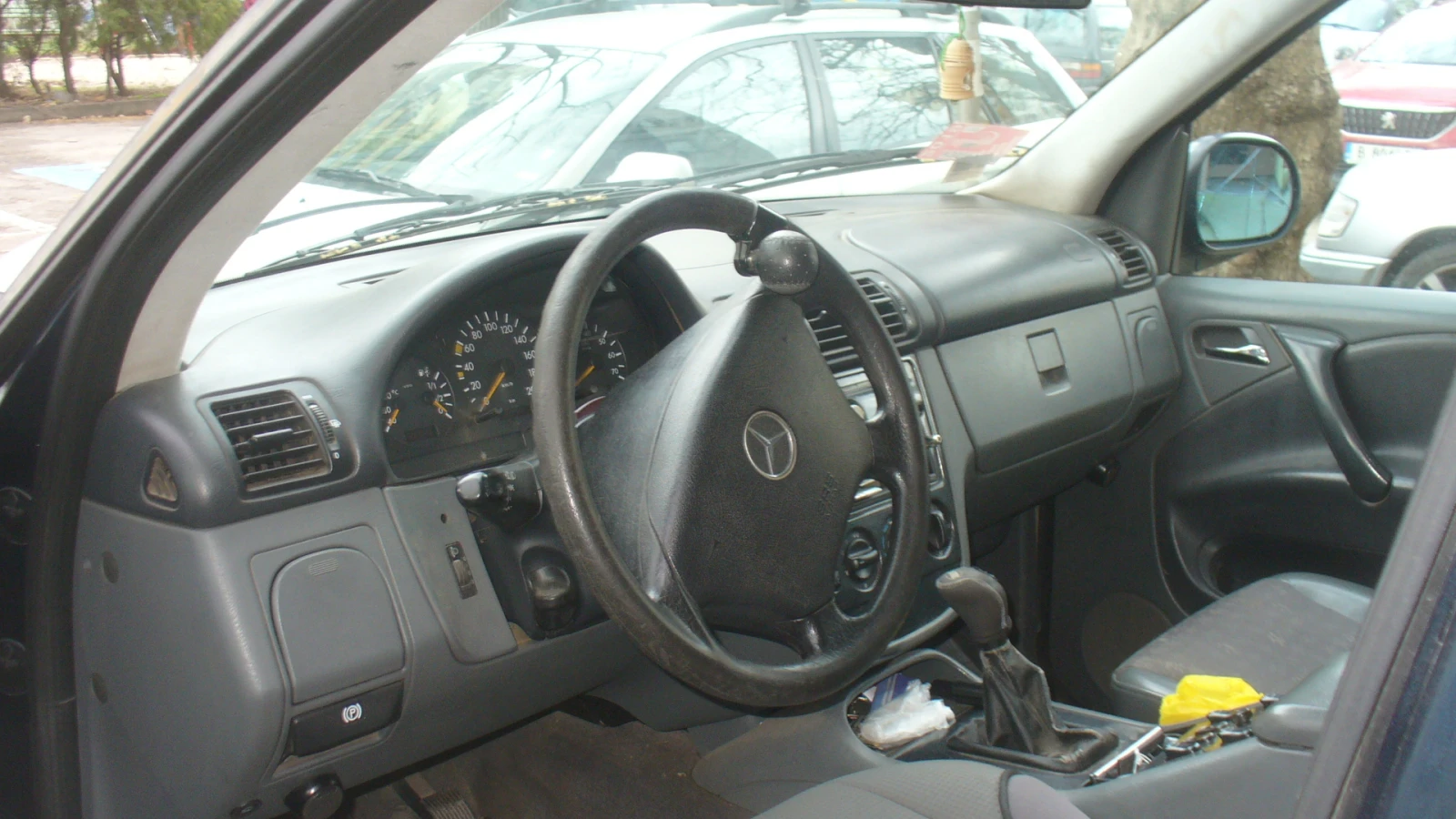 Mercedes-Benz ML 230  - изображение 3