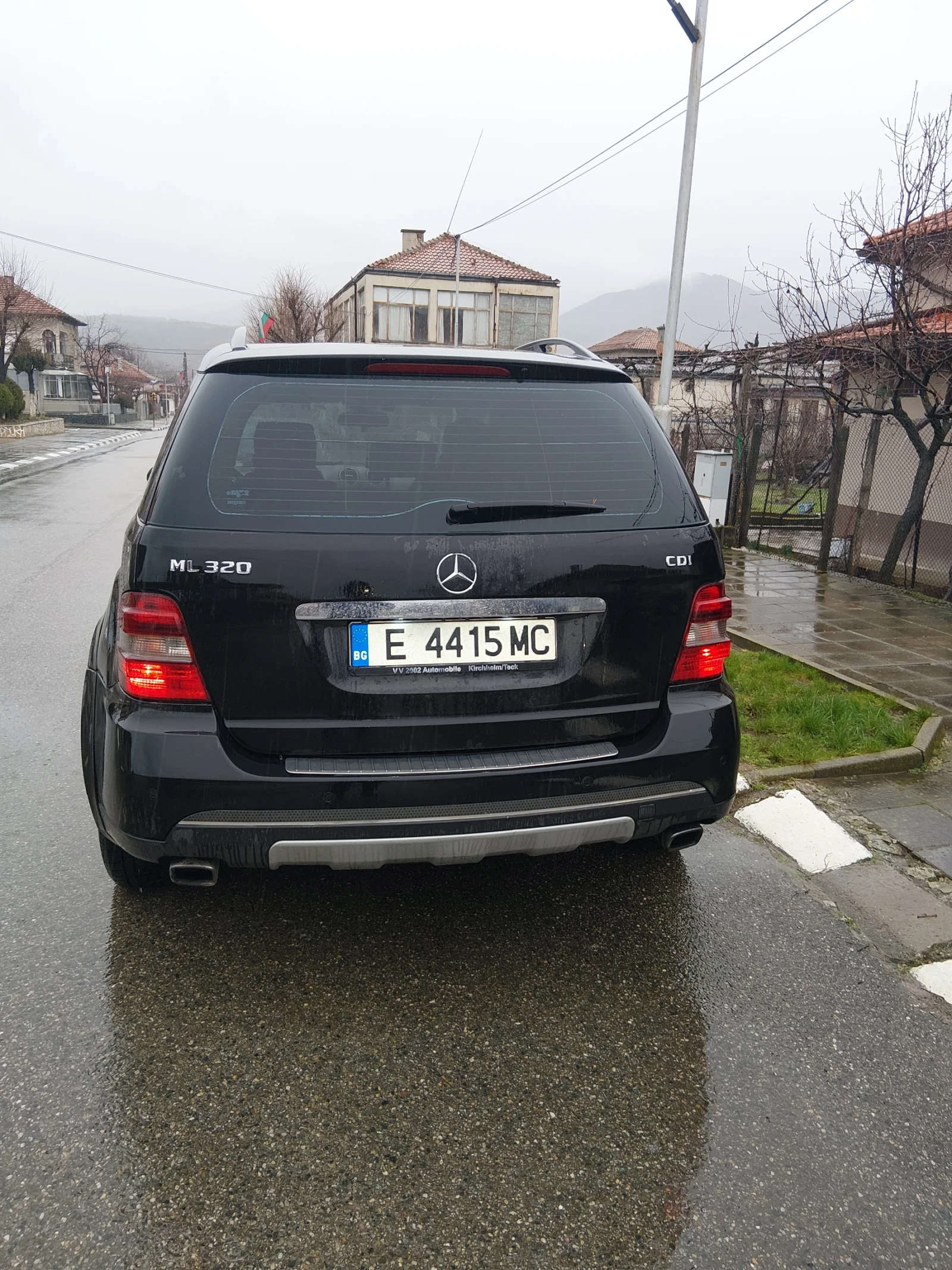 Mercedes-Benz ML 320, снимка 3 - Автомобили и джипове - 54207831