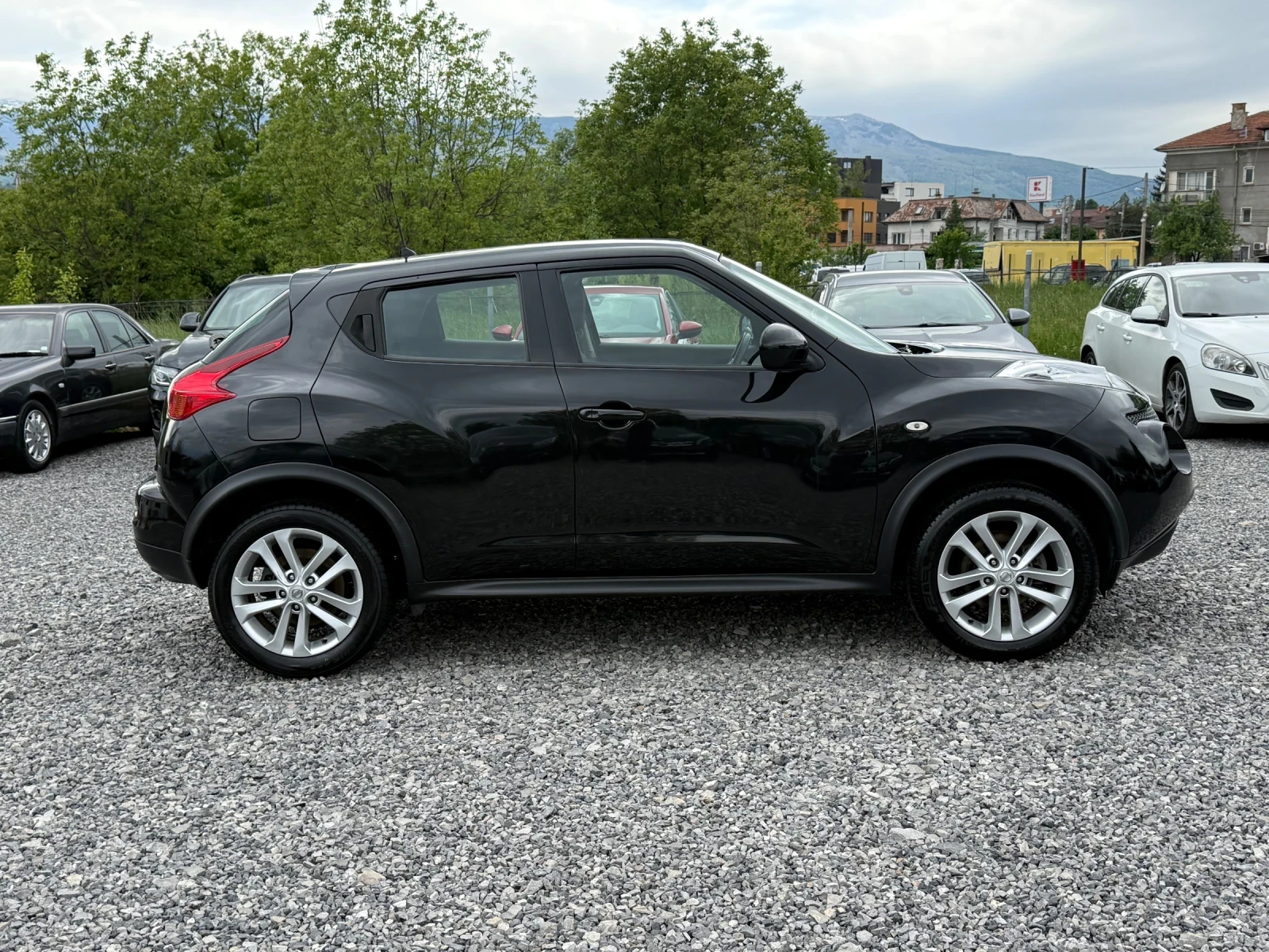Nissan Juke 1.5 dCi (110 кс) , снимка 4 - Автомобили и джипове - 54526532