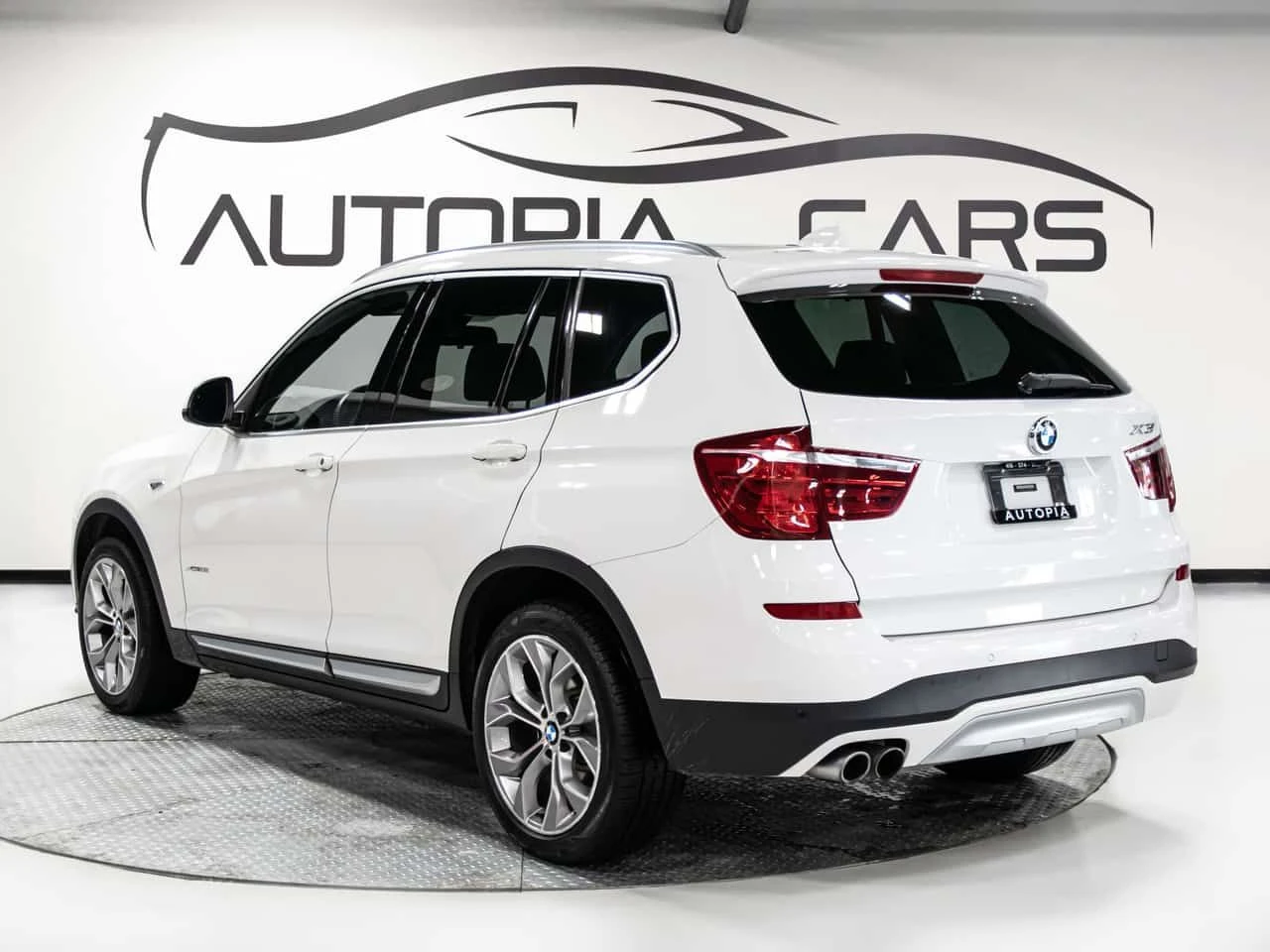 BMW X3 * AWD xDrive28i ONLY 32K LOW KM PREMIUM ESSENTIAL  | Mobile.bg � ����������� 6