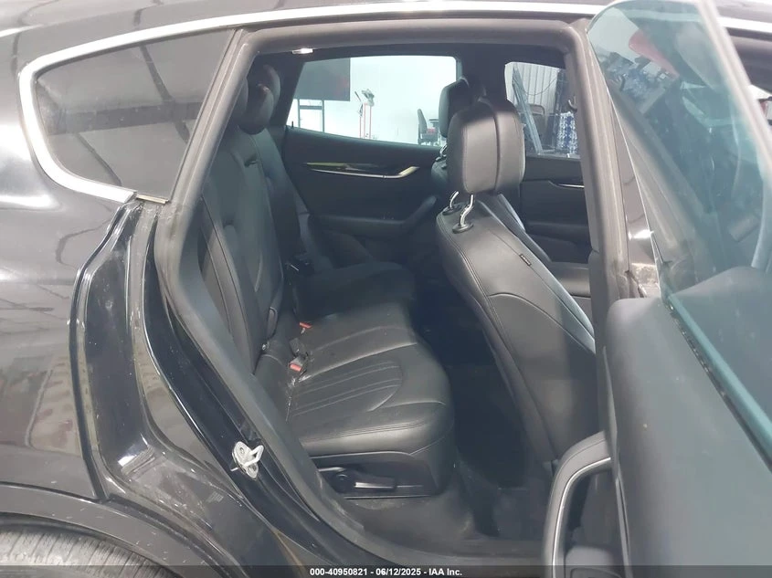 Maserati Levante 3l, снимка 8 - Автомобили и джипове - 55130948