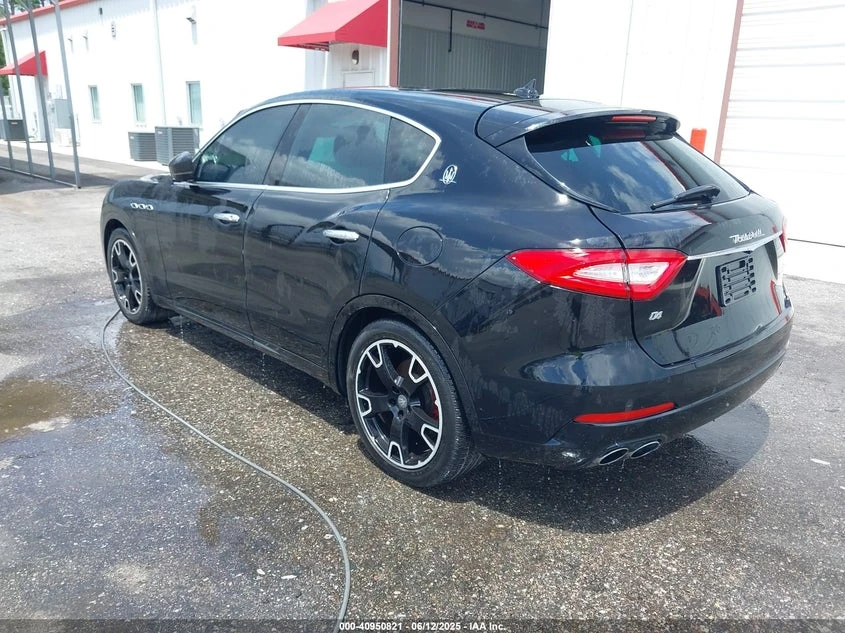 Maserati Levante 3l, снимка 3 - Автомобили и джипове - 55130948