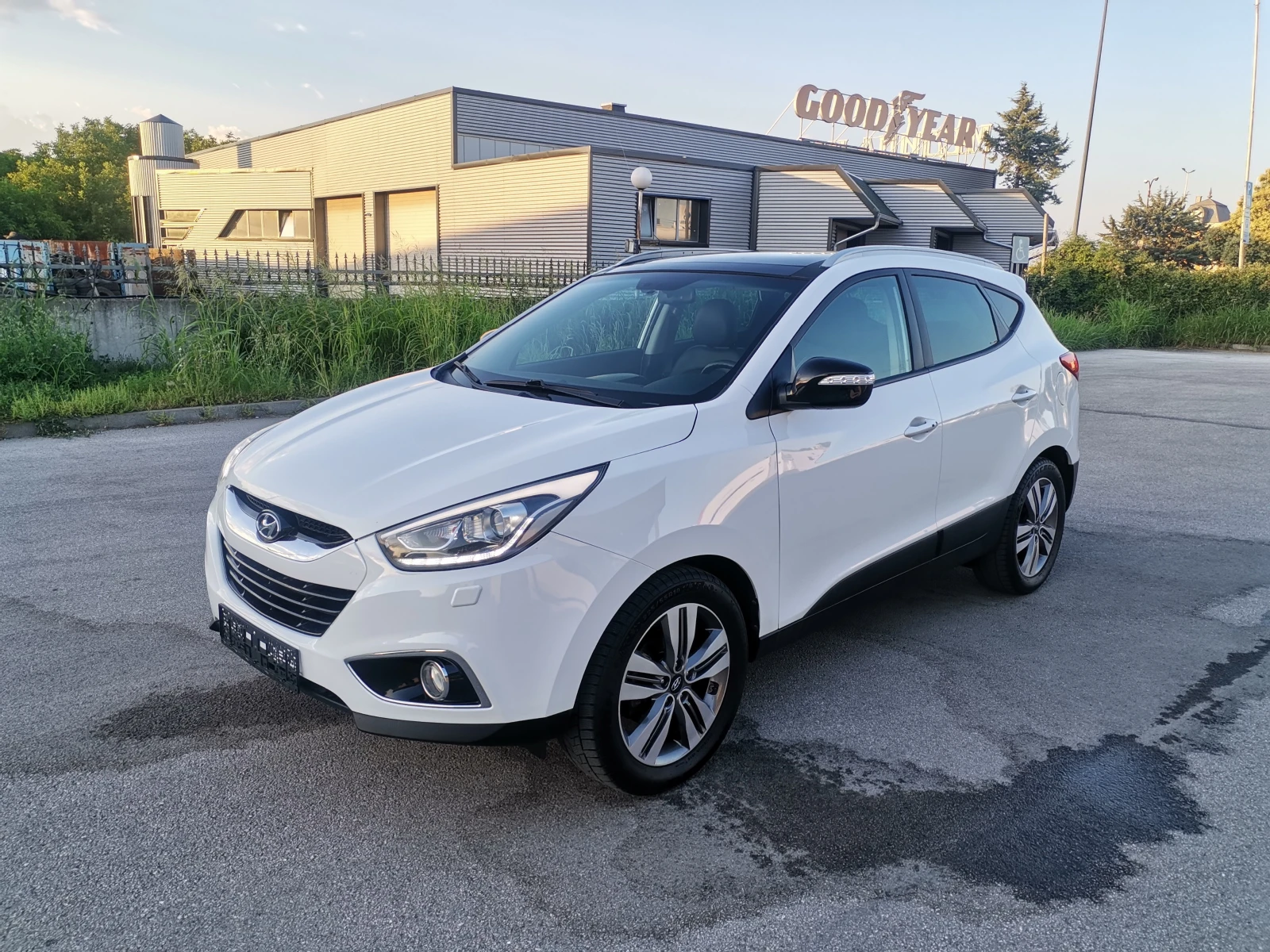 Hyundai IX35 1, 7cdti фейс/панорама, снимка 3 - Автомобили и джипове - 55825724