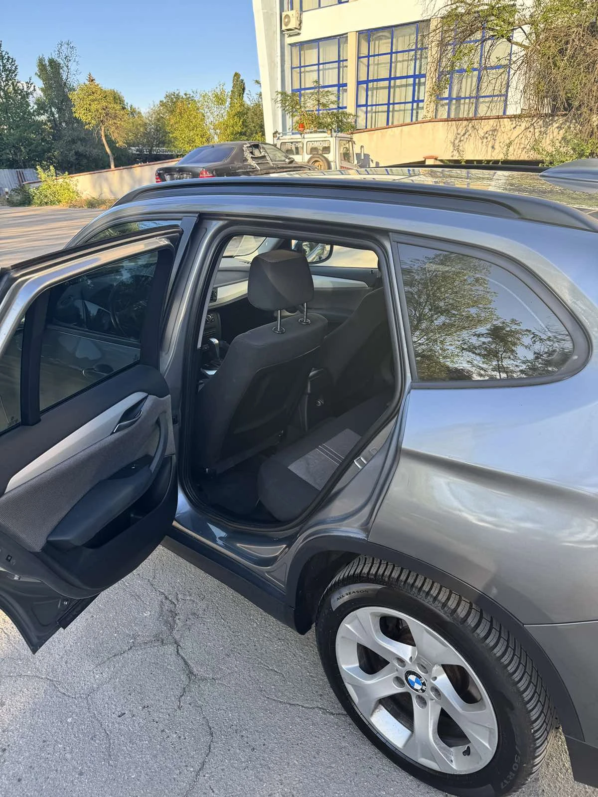 BMW X1, снимка 12 - Автомобили и джипове - 55954020