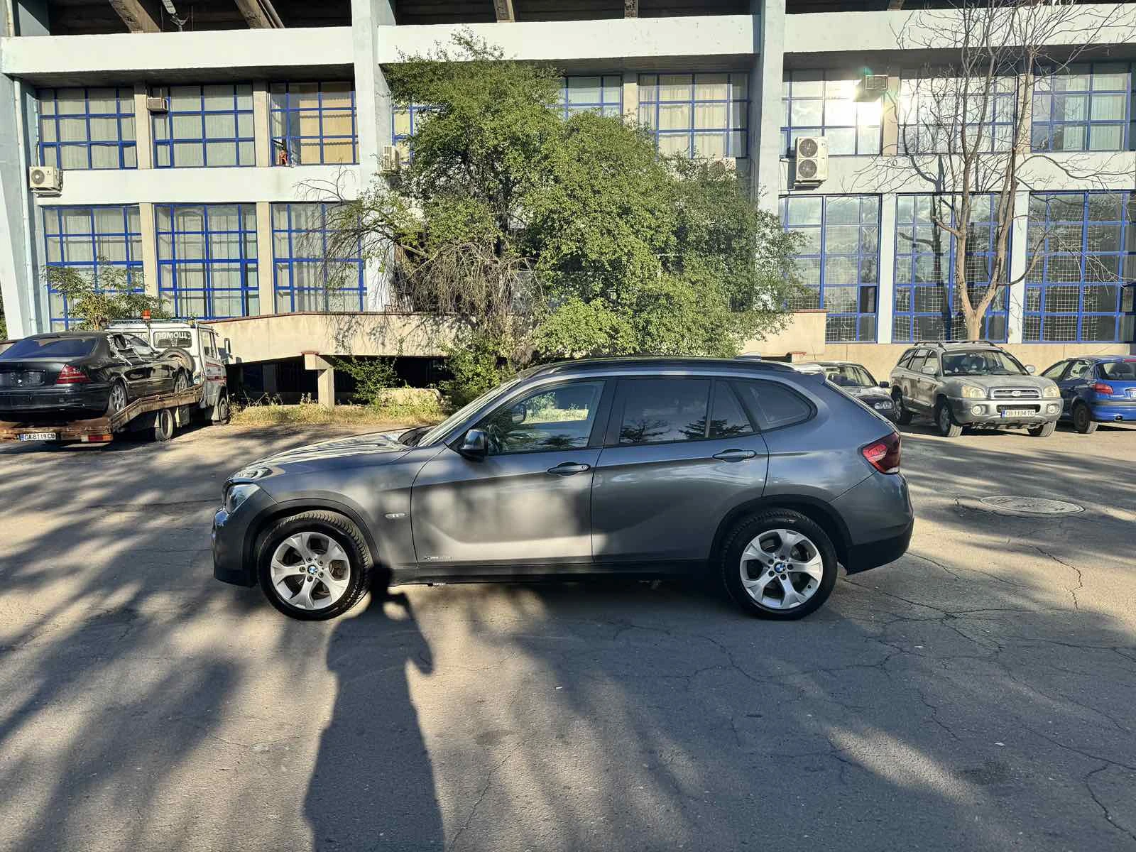BMW X1, снимка 3 - Автомобили и джипове - 55954020