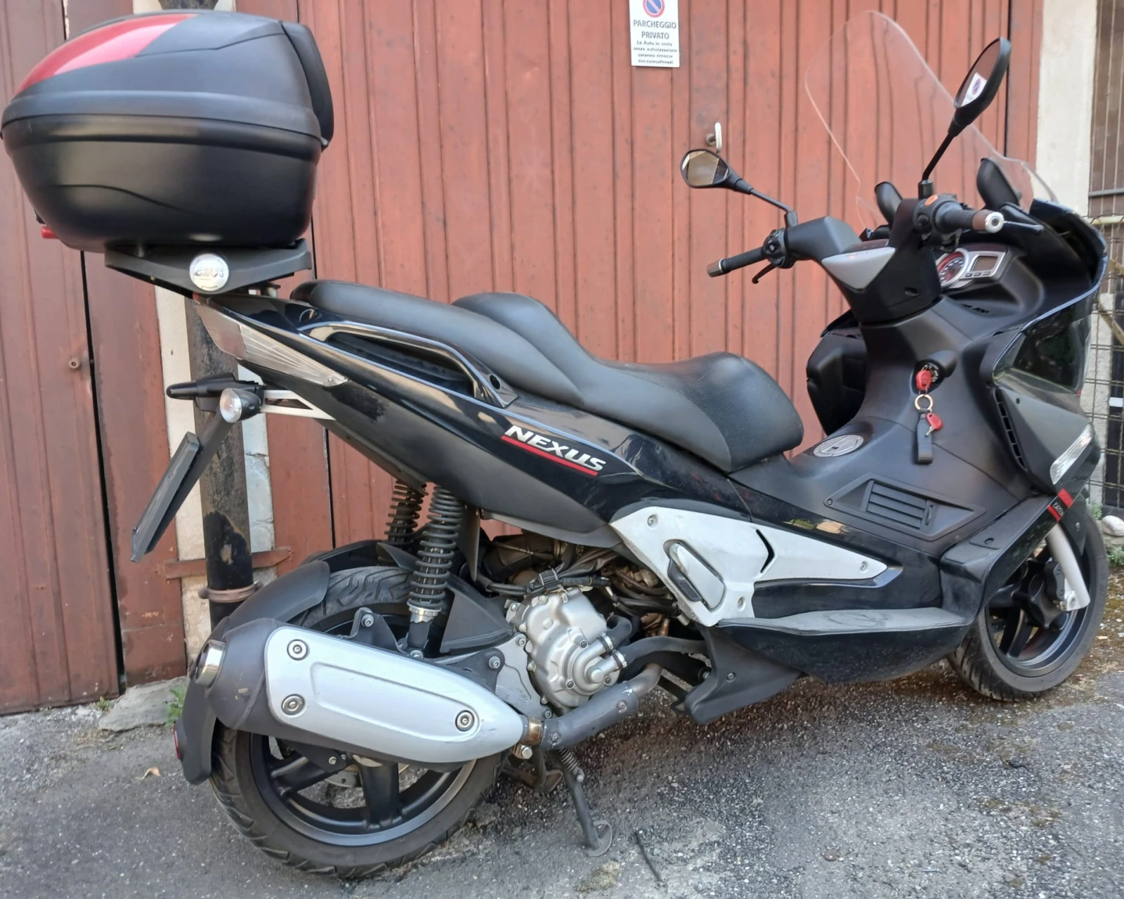 Gilera Nexus 250ie - изображение 4