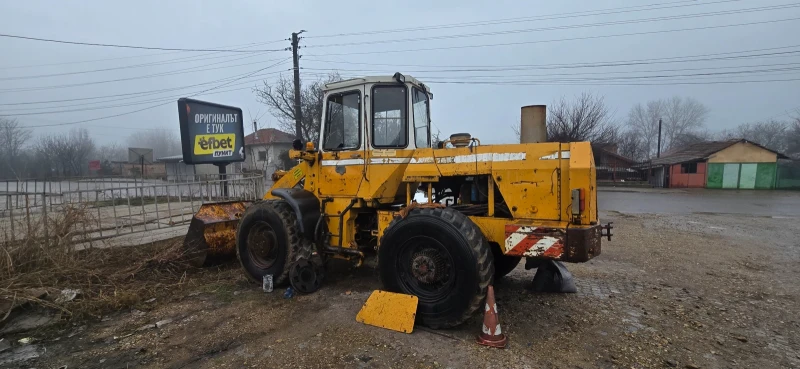 Челен товарач Liebherr 521, снимка 4 - Индустриална техника - 53485552