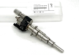 Чисто нова оригинална дюза BMW 3.0i/3.5i/5.0i 2006- 13538616079, снимка 1