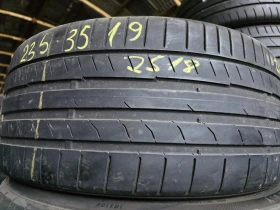 Гуми Летни 235/35R19, снимка 2