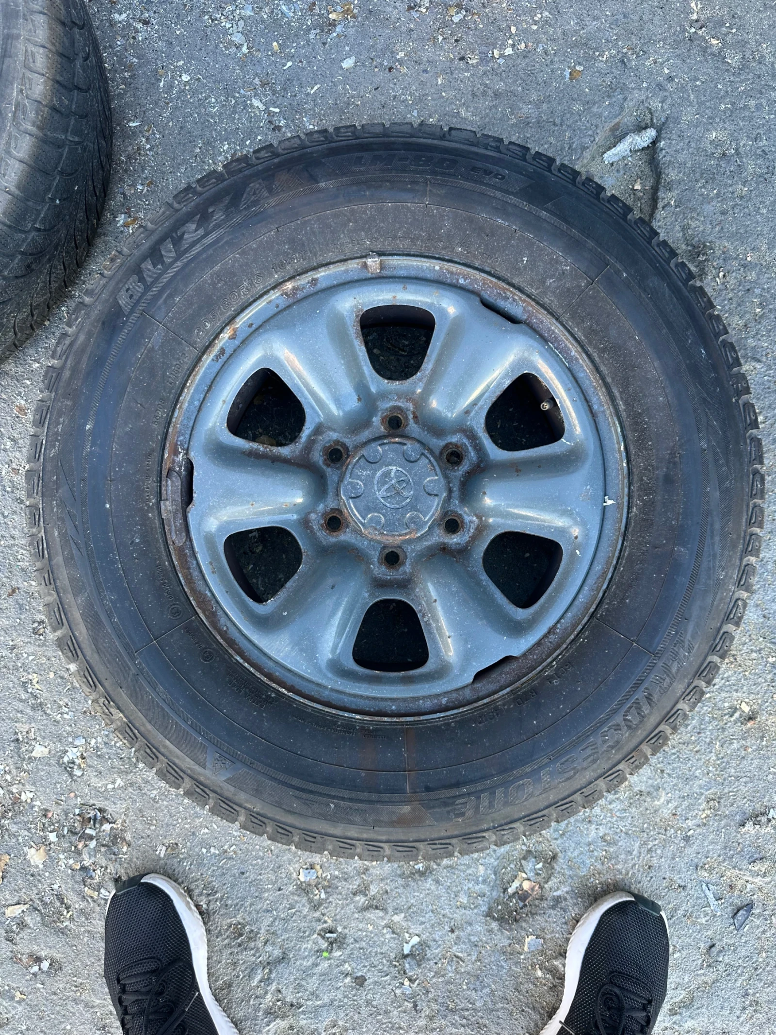    205/80R16  Toyota Land cruiser | Mobile.bg   10