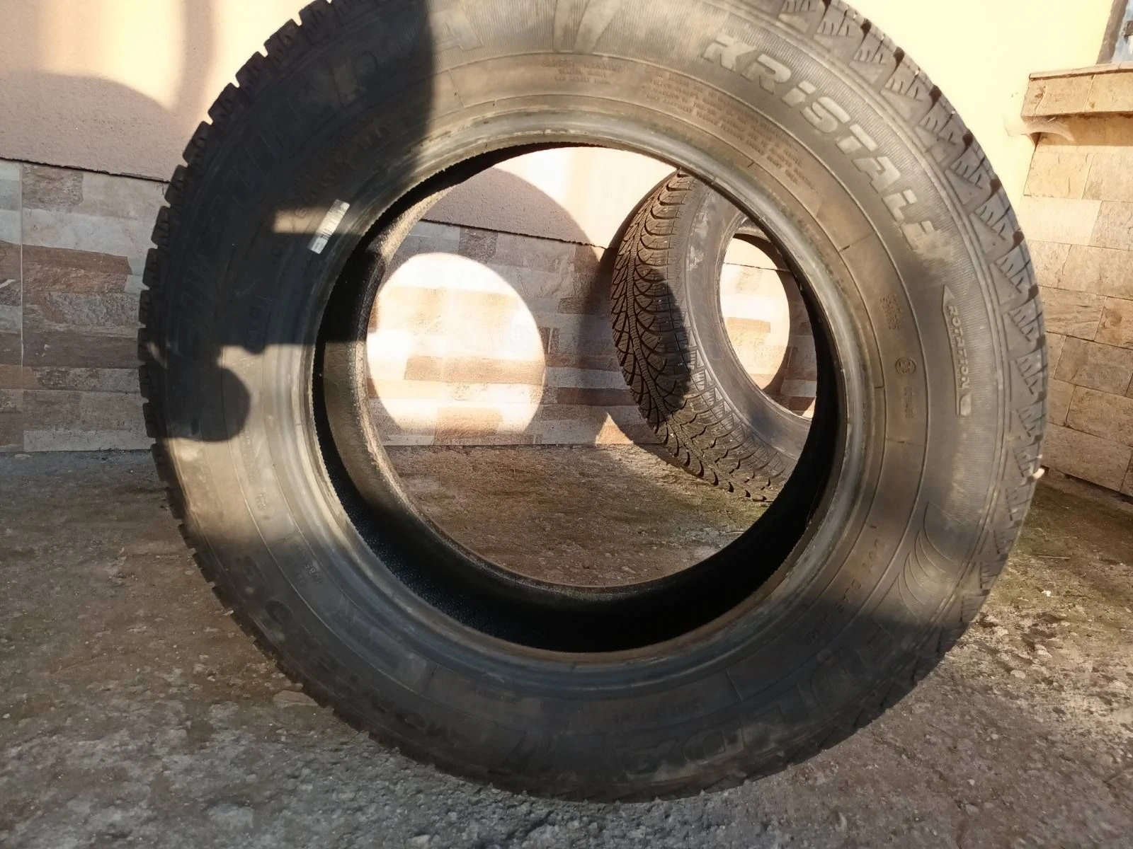 ���� 195/65R15 | Mobile.bg � ����������� 4