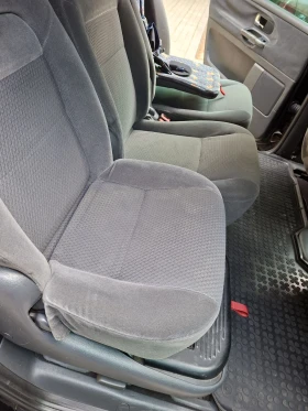 Ford Galaxy 1.9, снимка 10
