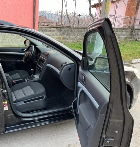 Skoda Octavia 1.6 Г А З, снимка 14