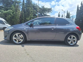 Toyota Auris 2.2 - 6499 лв. / 3322.89 € - 92980519 7
