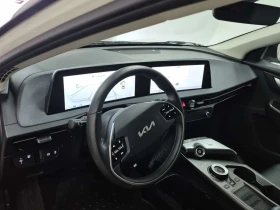 Kia EV6 4D UTILITY AWD/LAND/CARFAX/Панорама/Подгрев - 22000 € / 43028.26 лв. - 46124404 7
