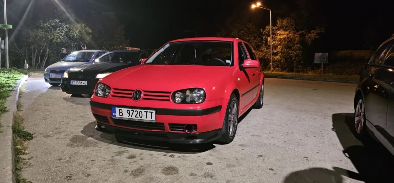 VW Golf Mk 4, снимка 17 - Автомобили и джипове - 48567283