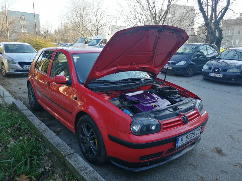 VW Golf Mk 4, снимка 3 - Автомобили и джипове - 48567283