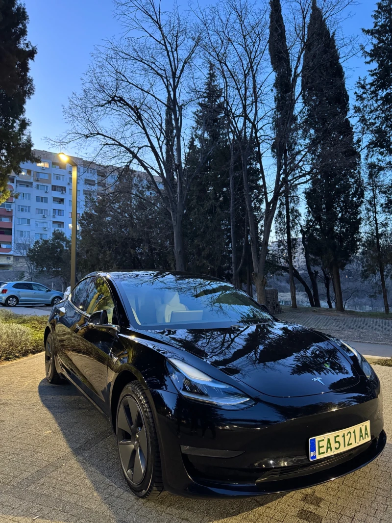 Tesla Model 3 SR+ , снимка 1 - Автомобили и джипове - 49501202