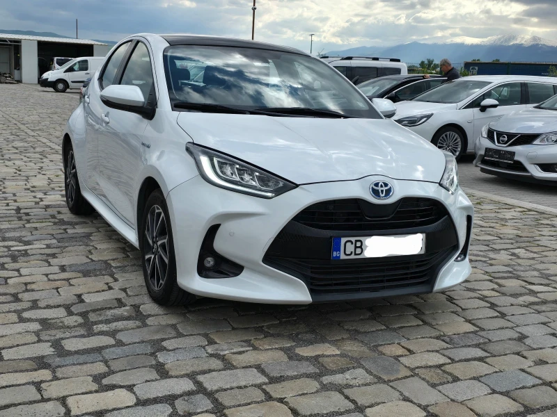 Toyota Yaris 1.5HYBRID 21000км., снимка 3 - Автомобили и джипове - 49479535