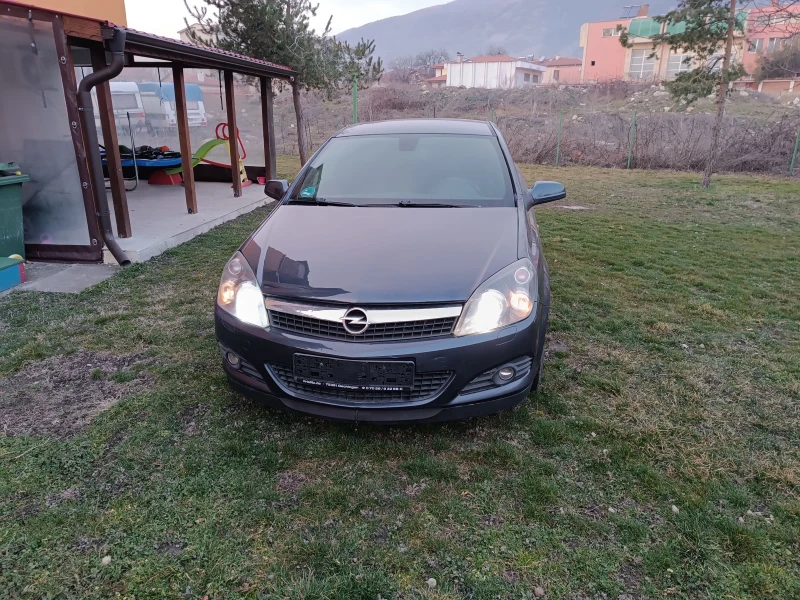 Opel Astra 1.8i 140кс, снимка 12 - Автомобили и джипове - 49586213