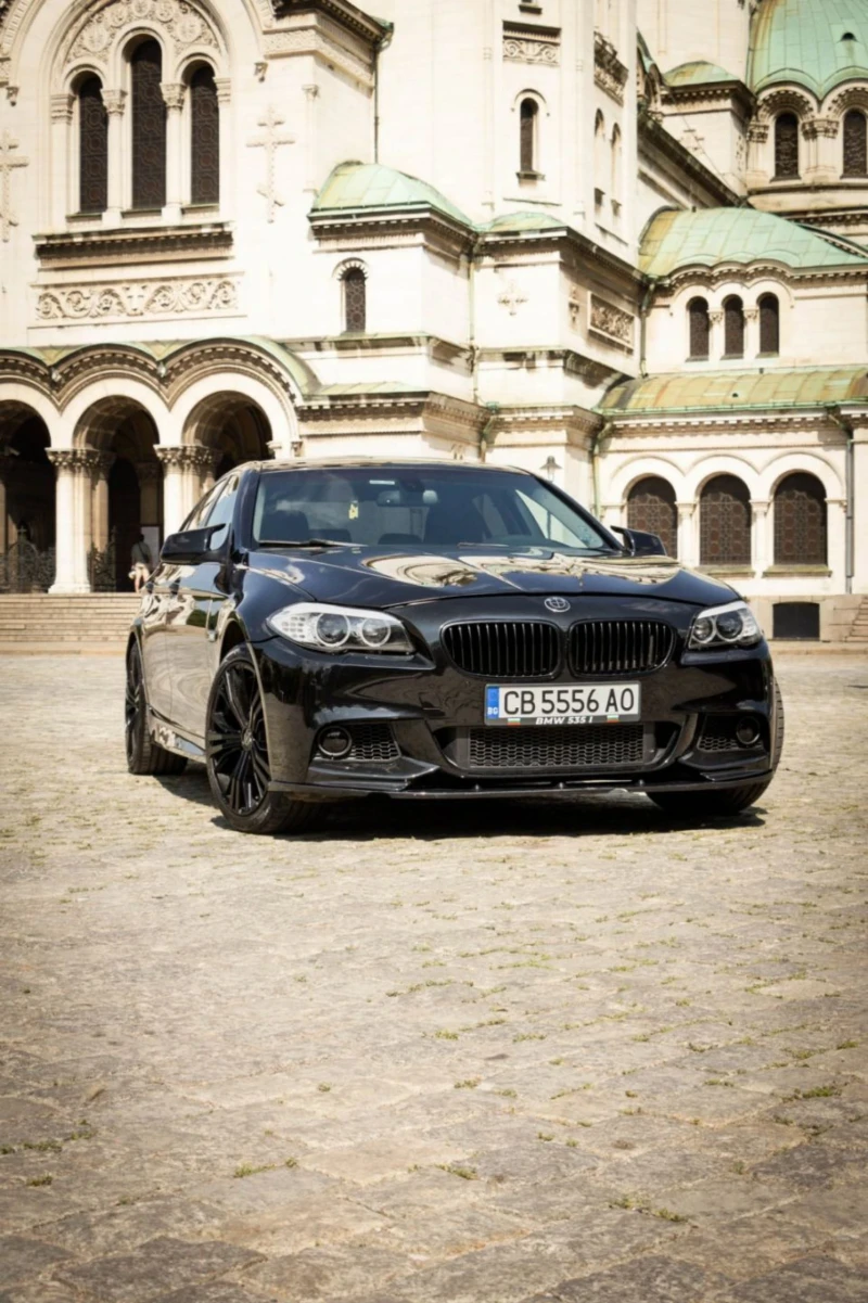 BMW 535 I ОБСЛУЖЕНА! ЛИЗИНГ, снимка 2 - Автомобили и джипове - 52542942