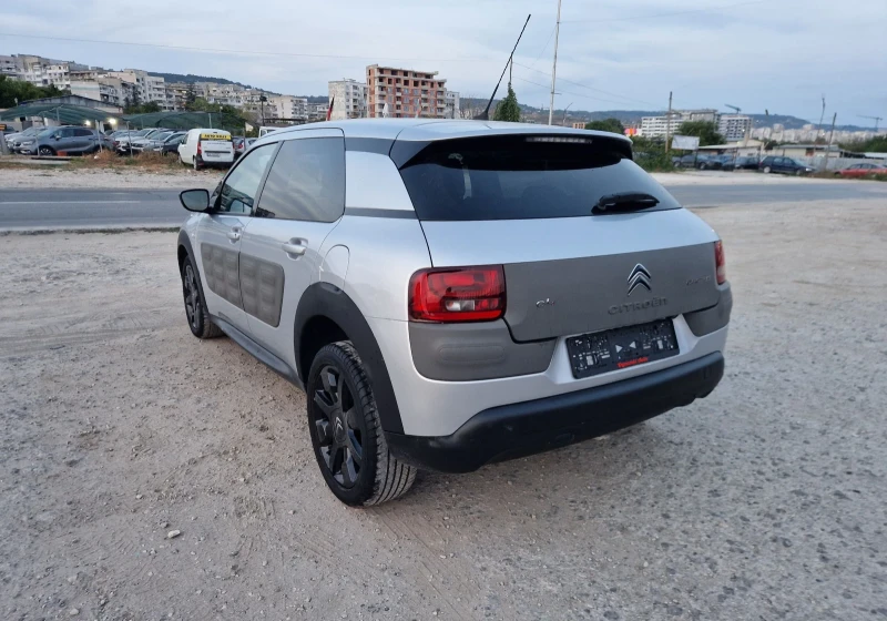 Citroen C4 Cactus Регистриран / Автомат / Евро 6 / Лизинг / Дизел , снимка 4 - Автомобили и джипове - 51909912