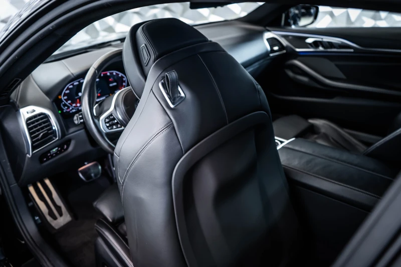 BMW 850 i xDrive * Msport* H/K* 360* Individual, снимка 14 - Автомобили и джипове - 52524484