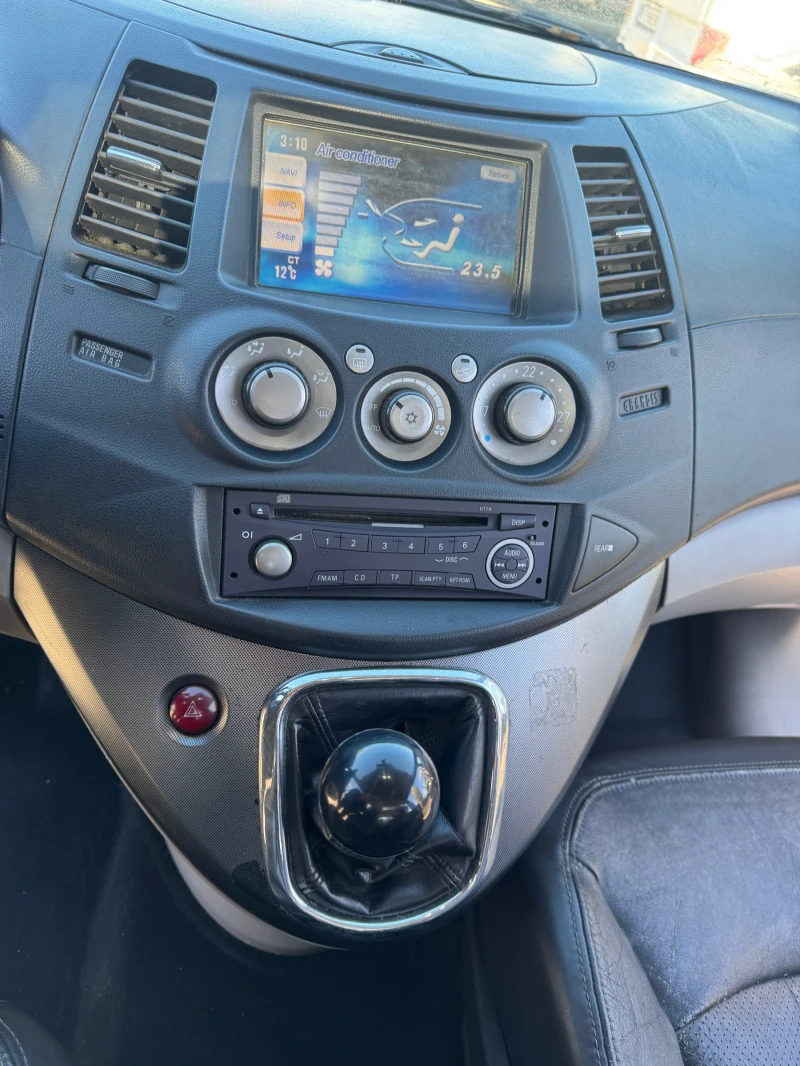 Mitsubishi Grandis, снимка 2 - Автомобили и джипове - 52525166