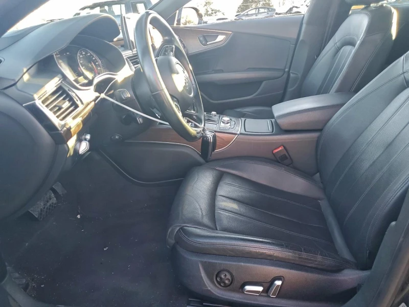 Audi A7 PRESTIGE* 360CAMERA* BOSE SOUND* FULL LED* SUNROOF, снимка 8 - Автомобили и джипове - 52989717