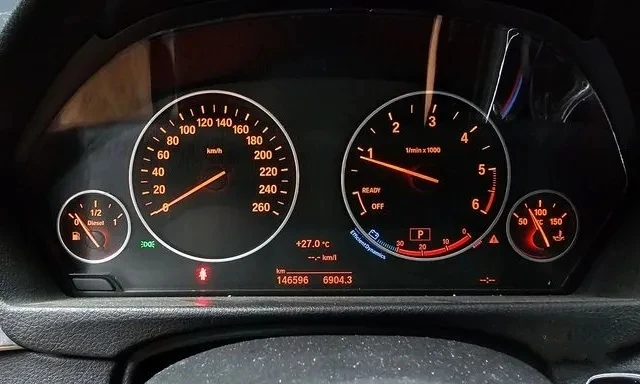 BMW 320 Face 146596км. 190к.с. - изображение 7
