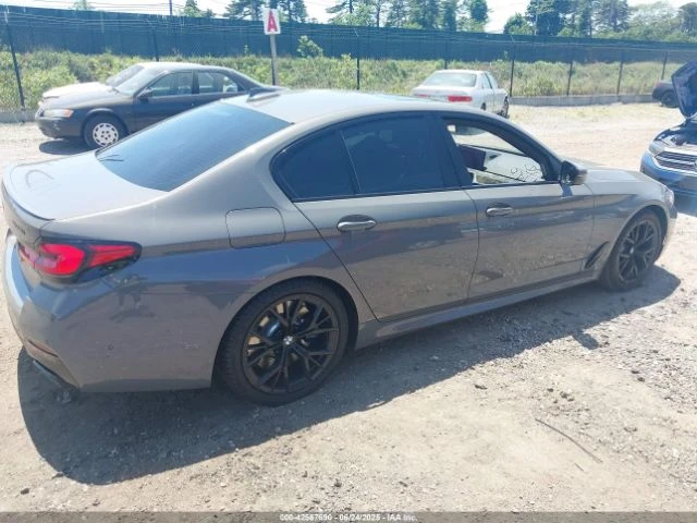 BMW 550 M* LCI* ЗАВЕСИ* ВАКУМ* HEADUP* CARPLAY - изображение 6