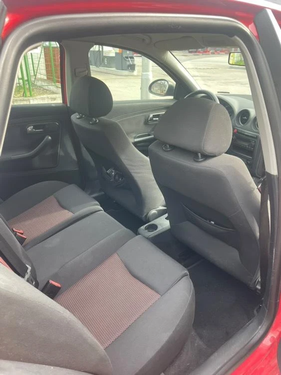 Seat Ibiza  - изображение 8