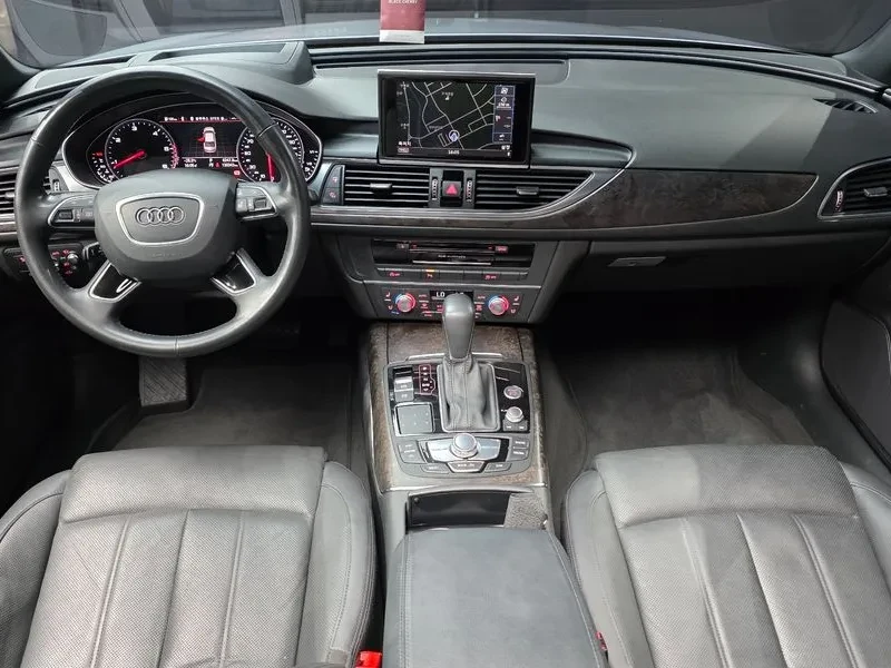 Audi A6 2.0 TDI, снимка 7 - Автомобили и джипове - 55058601