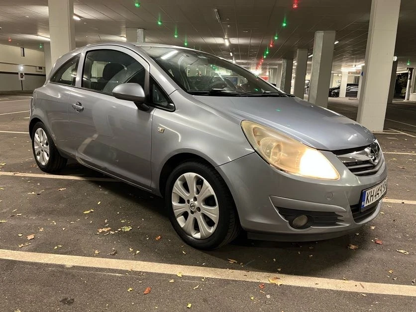 Opel Corsa 1.2 GAS/PETROL - изображение 3