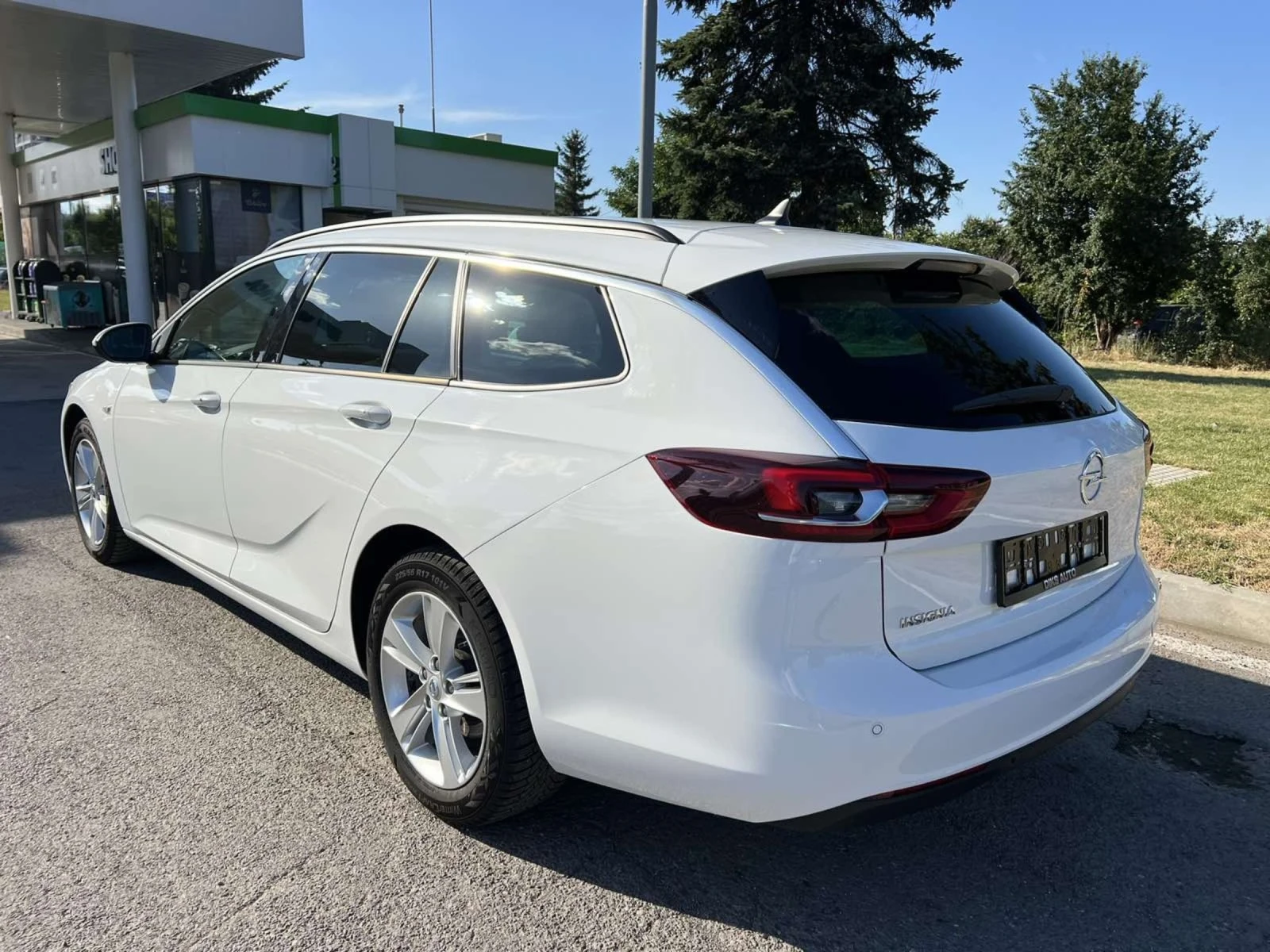 Opel Insignia ТОП, 2.0CDTI 170к.с, Реални километри, Комби - изображение 8