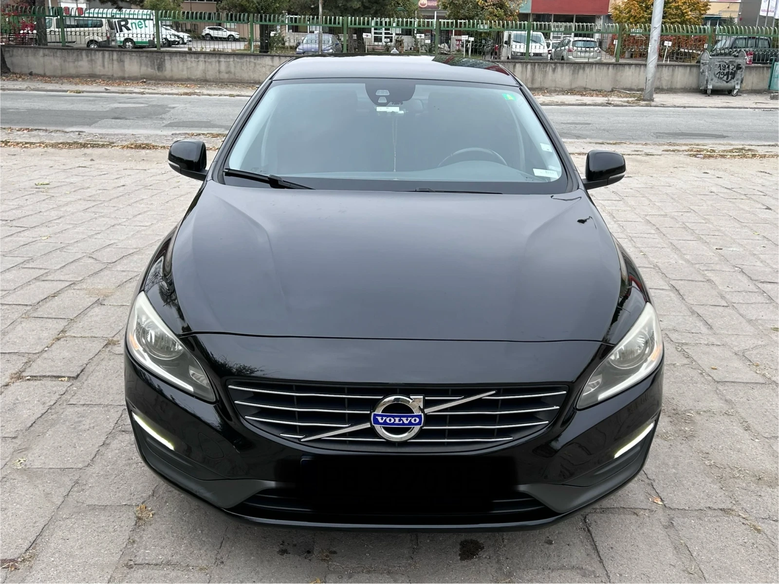 Volvo S60  - изображение 2