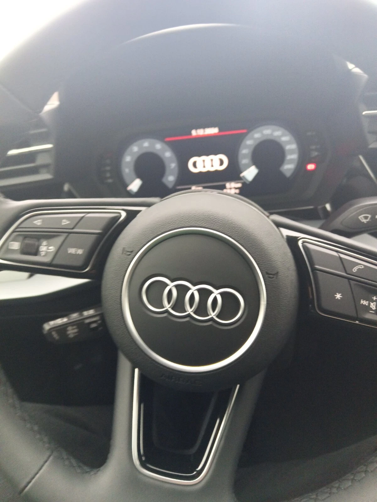 Audi A3 1, 5 Sportback TFSI с Гараннция - изображение 8