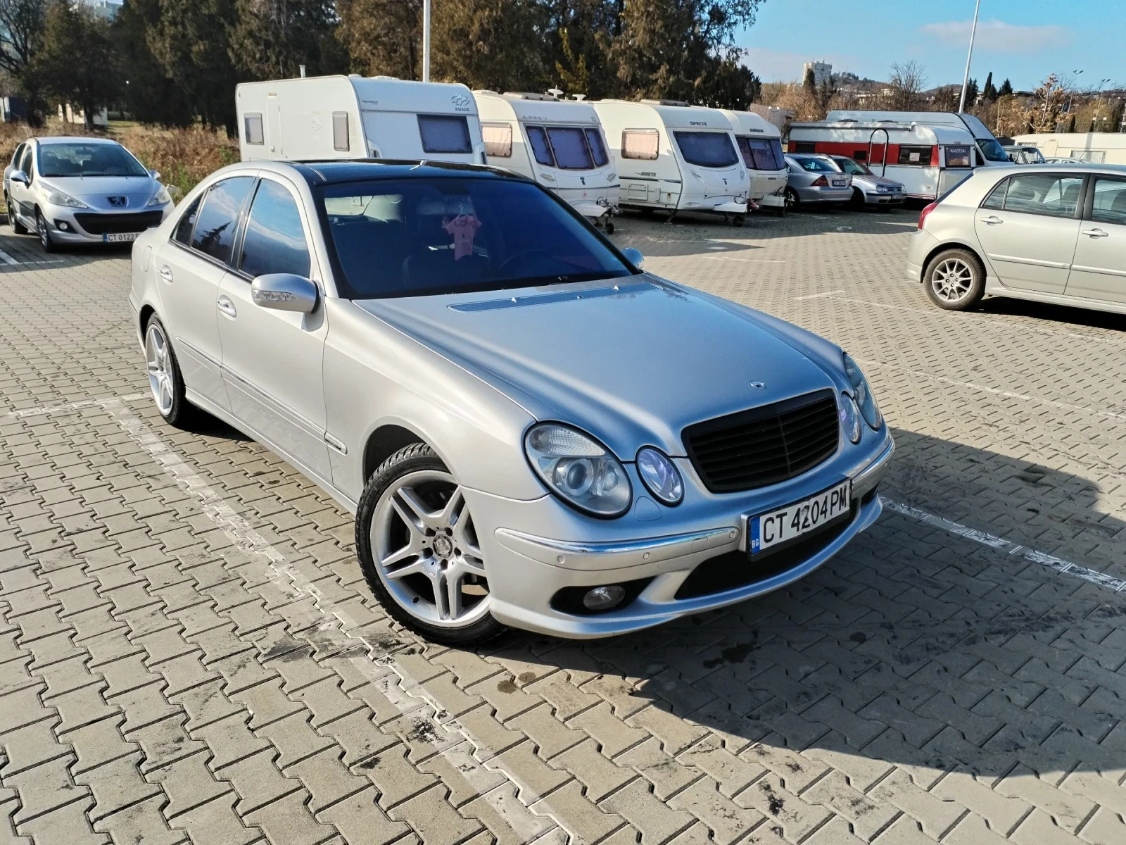 Mercedes-Benz E 320 3.2 бензин AMG пакет - изображение 2