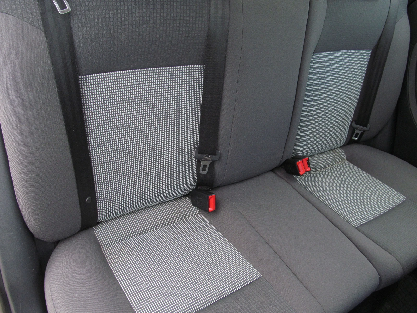Seat Cordoba 1.4 Бензин - изображение 10