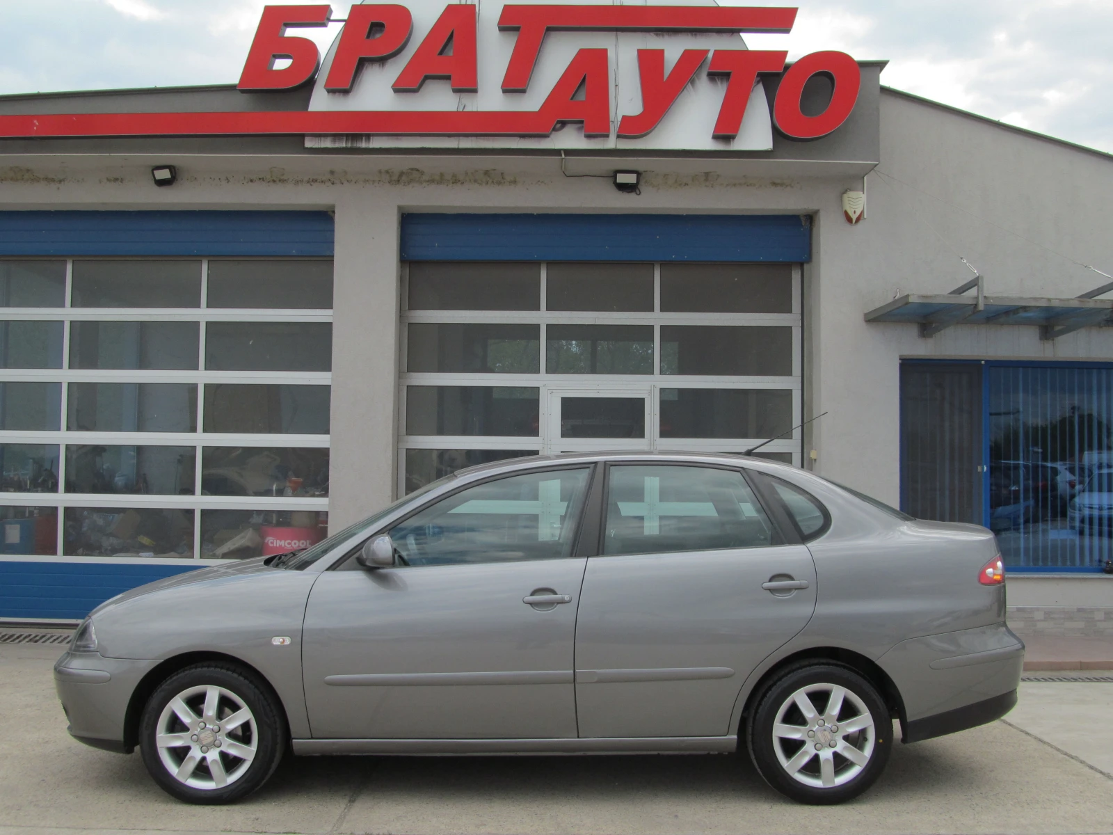 Seat Cordoba 1.4 Бензин - изображение 6