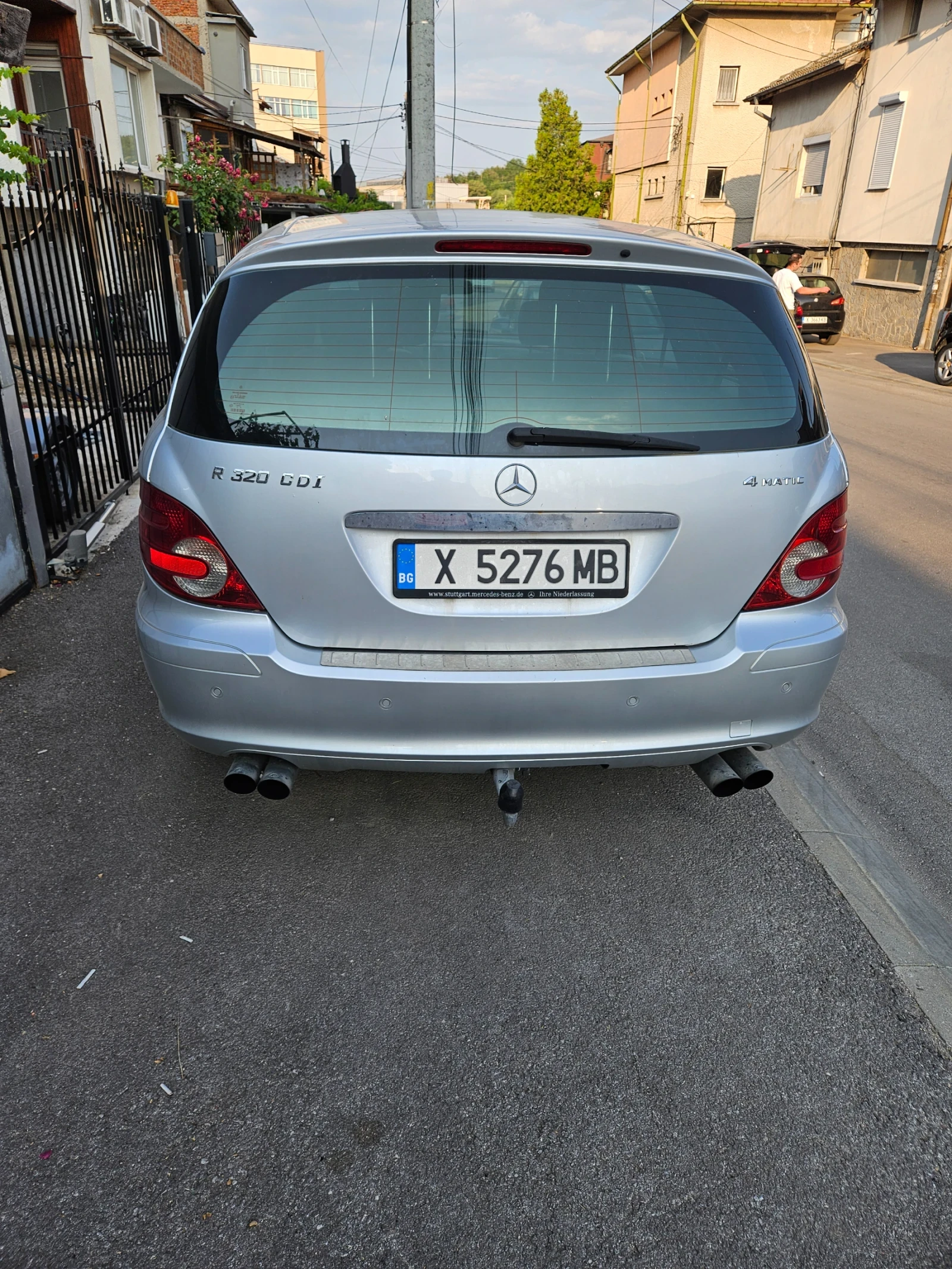 Mercedes-Benz R 320  - изображение 2