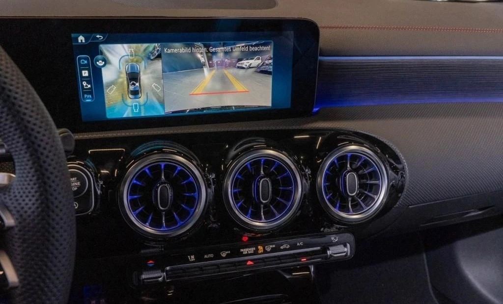 Mercedes-Benz CLA 200 = AMG Line = Advanced Plus Гаранция - изображение 7