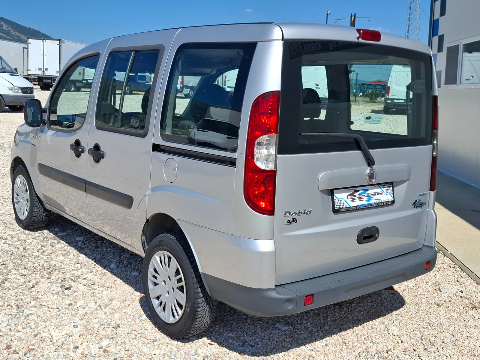 Fiat Doblo 1.9JTD/4+ 1м/Климатик - изображение 2