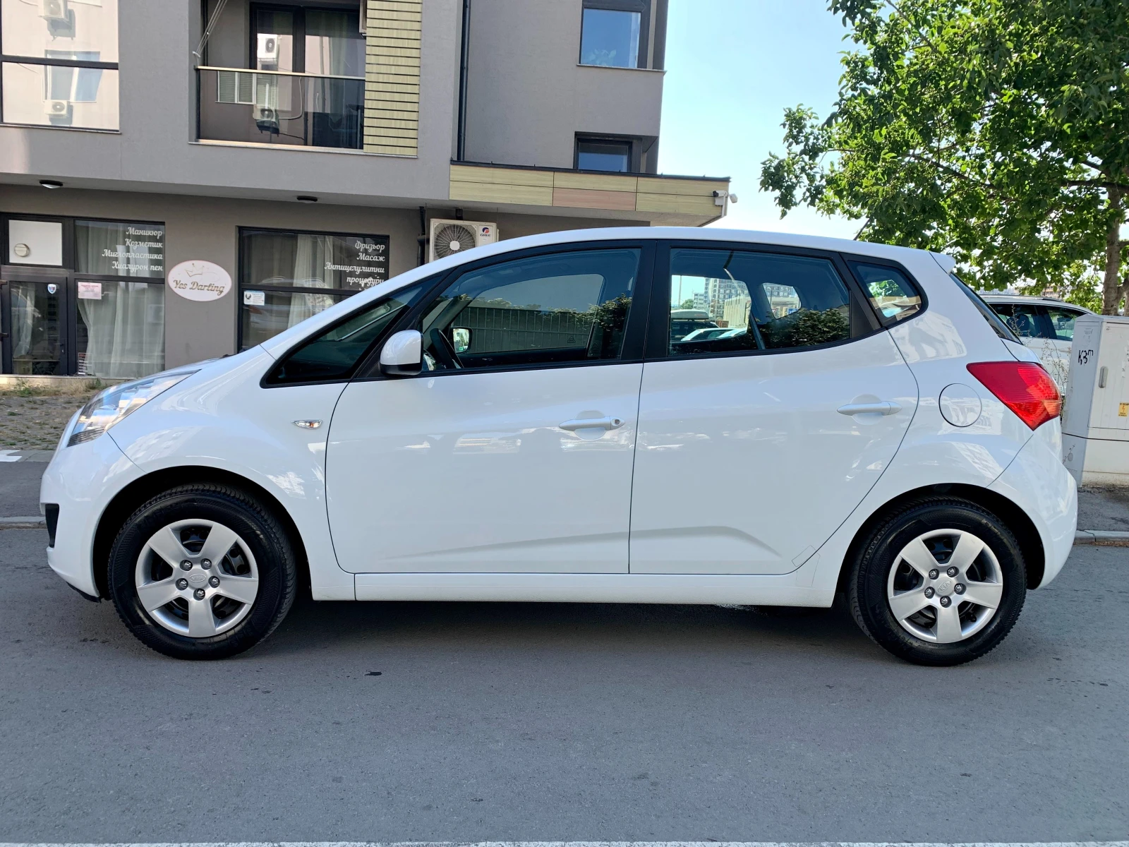 Kia Venga 1.4i ГАЗОВ ИНЖЕКЦИОН СТЪКЛЕН ТАВАН - изображение 5