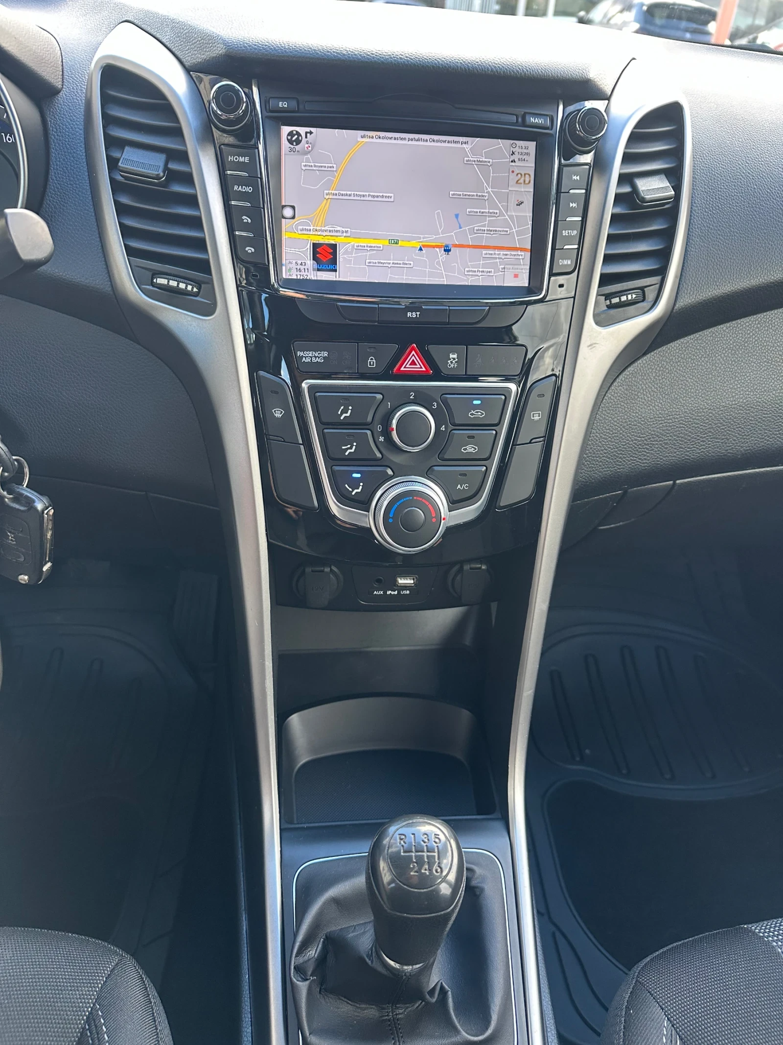 Hyundai I30   | Mobile.bg   13